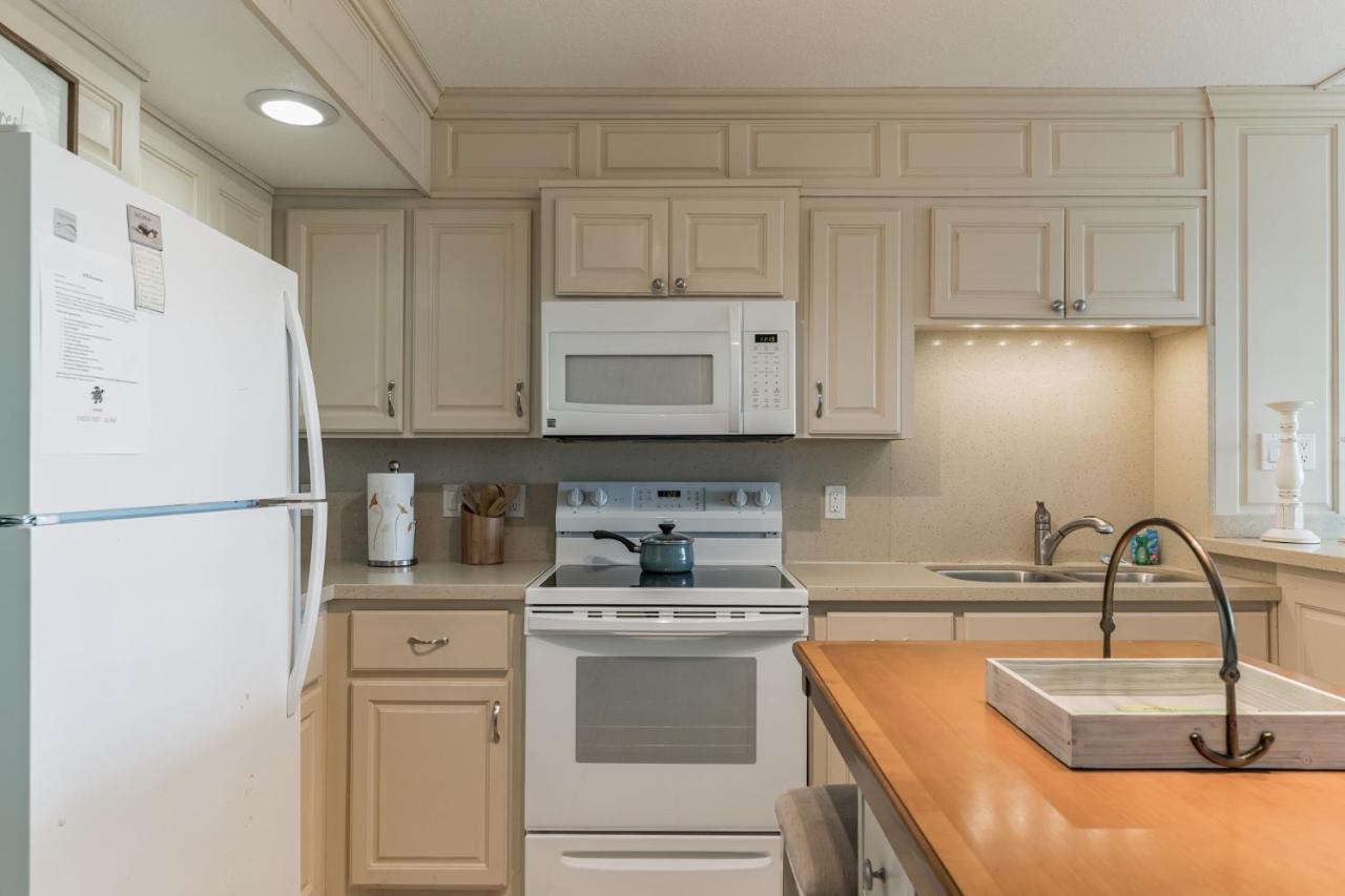 Charming 1 Bedroom, 3 Minute Walk To The Beach Condo サウス・パドリー・アイランド エクステリア 写真